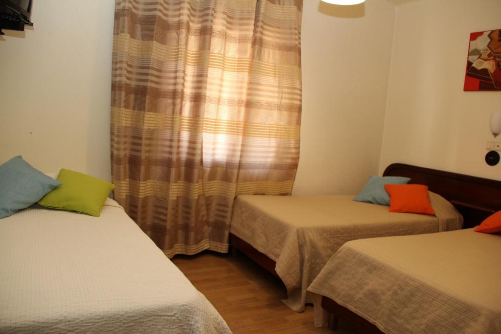 Residencial Montanhes Ξενοδοχείο Vila Real Δωμάτιο φωτογραφία